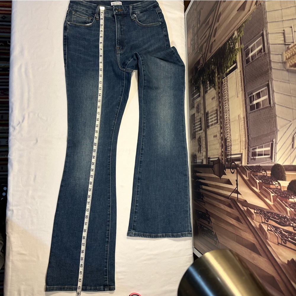 Good Legs Flare Jeans 8/29 - Picture 3 of 16